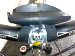 montare il cellualre sul manubrio montare il cellualre sul manubrio